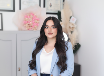 Dra Estefania Espinosa